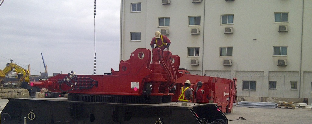 SUBSEA 7, Ghana: 16000 Crawler Assembly and Training