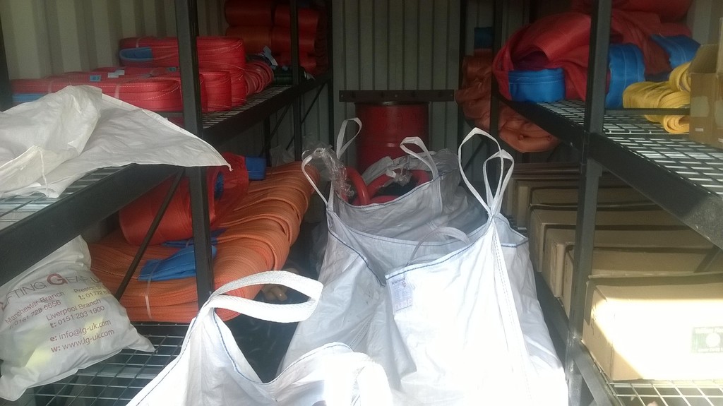 1378,1378,Rigging Store fully stocked.,WP_20140930_004.jpg,122572,https://www.patersonsimons.com/wp-content/uploads/2018/06/WP_20140930_004.jpg,https://www.patersonsimons.com/products/hoist-rigging/fully-stocked-crane-hoist-and-rigging-container/wp_20140930_004/,Rigging Store fully stocked.,1,Rigging Store fully stocked.
,Rigging Store fully stocked.
,wp_20140930_004,inherit,1369,2018-06-19 08:57:42,2018-07-04 10:35:57,0,image/jpeg,image,jpeg,https://www.patersonsimons.com/wp-includes/images/media/default.png,1024,575