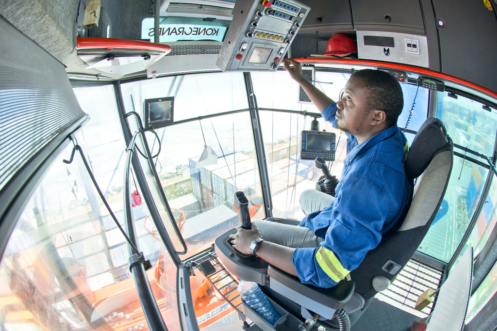 1380,1380,We can provide complete operator and safety training on all machines.,We_can_provide_training.jpg,286990,https://www.patersonsimons.com/wp-content/uploads/2018/06/We_can_provide_training.jpg,https://www.patersonsimons.com/products/konecranes/rubber-tyred-gantry-cranes/we_can_provide_training/,We can provide complete operator and safety training on all machines.,1,We can provide complete operator and safety training on all machines.
,
,we_can_provide_training,inherit,1379,2018-06-19 09:04:48,2024-01-04 07:49:55,0,image/jpeg,image,jpeg,https://www.patersonsimons.com/wp-includes/images/media/default.png,1024,683