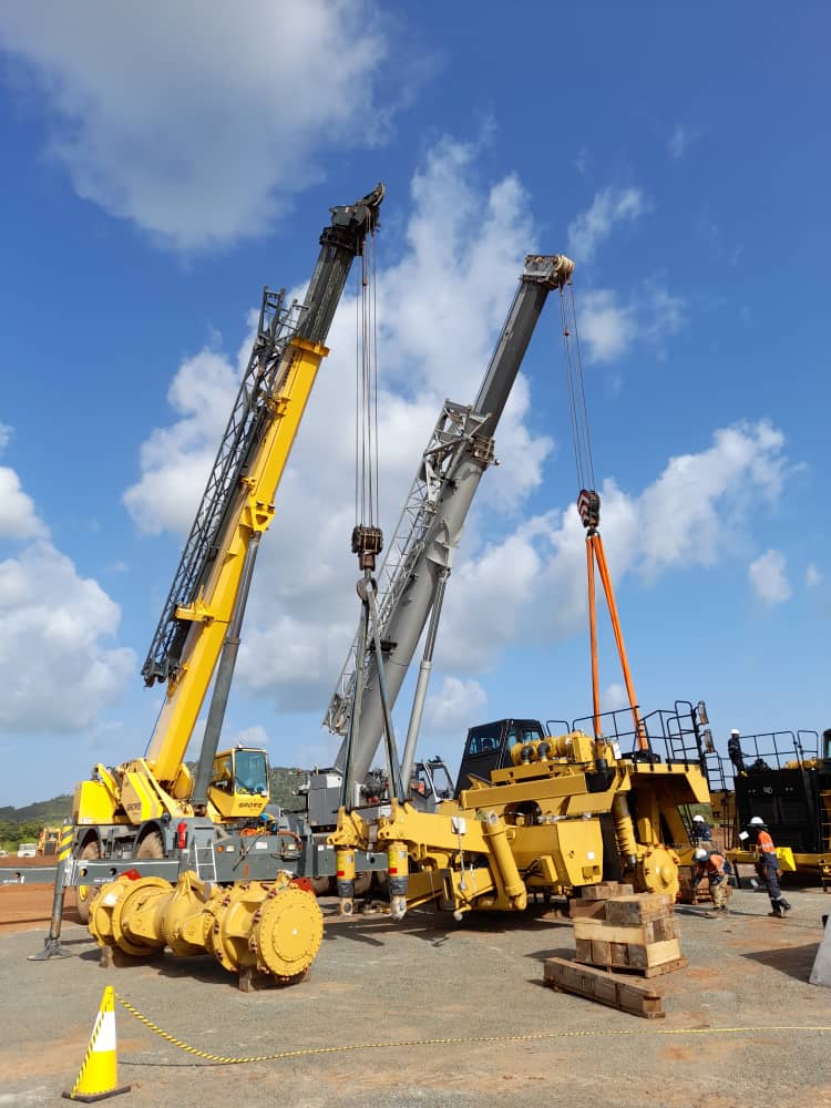 PATERSON SIMONS FOURNIT UNE FLOTTE D’ÉQUIPEMENT DE LEVAGE D’OCCASION À LA MINE SABODALA : PARFAIT POUR PROJET D’EXPANSION DE MINE