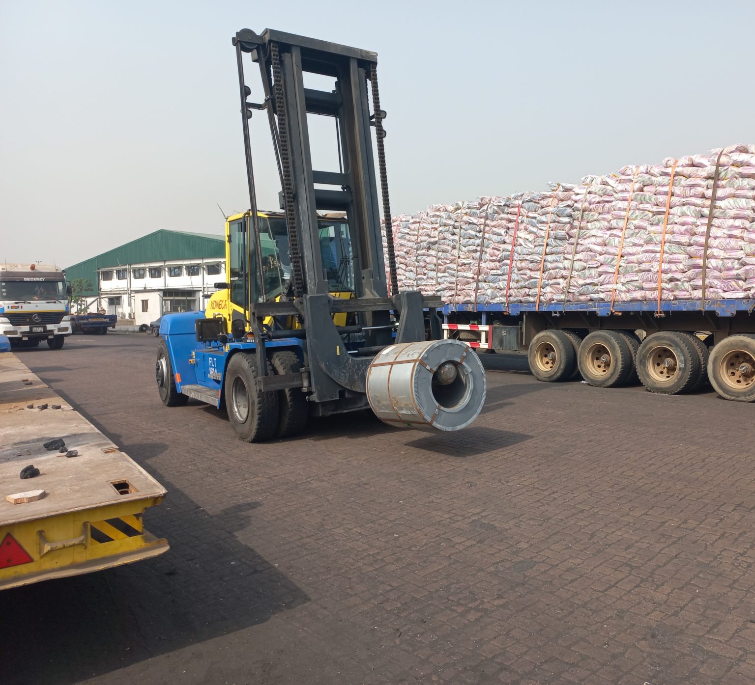 THE BENEFITS OF USING THE COIL RAM ATTACHMENT ON A KONECRANES FORKLIFT