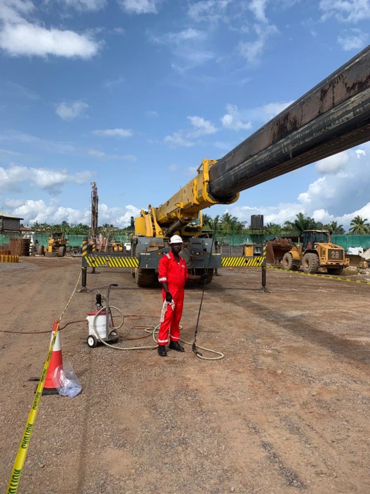 NEW FROM MANITOWOC EXTEND THE LIFE OF YOUR CRANE WITH BOOM GREASE PLUS