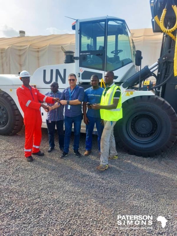 CHARIOT ELEVATEUR KONECRANES SMV25-1200C MIS EN SERVICE A LA MINUSMA A BAMAKO, MALI