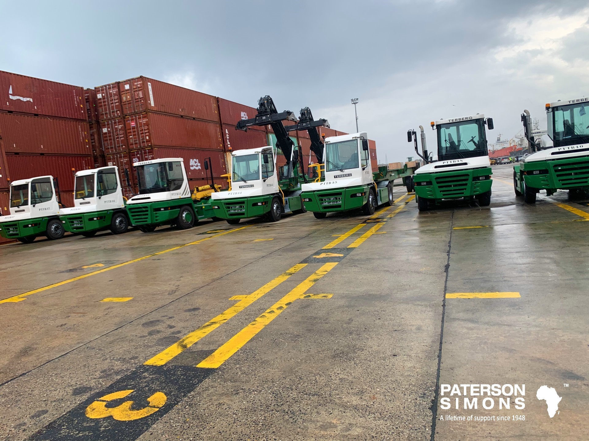 Paterson Simons recently commissioned and handed over 3 x Terberg RT283 RoRo Tractors and 4 xTerberg YT223 Yard Tractors to Port & Terminal Multiservices Ltd - Tincan Island, Lagos, Nigeria (PTML GRIMALDI). 