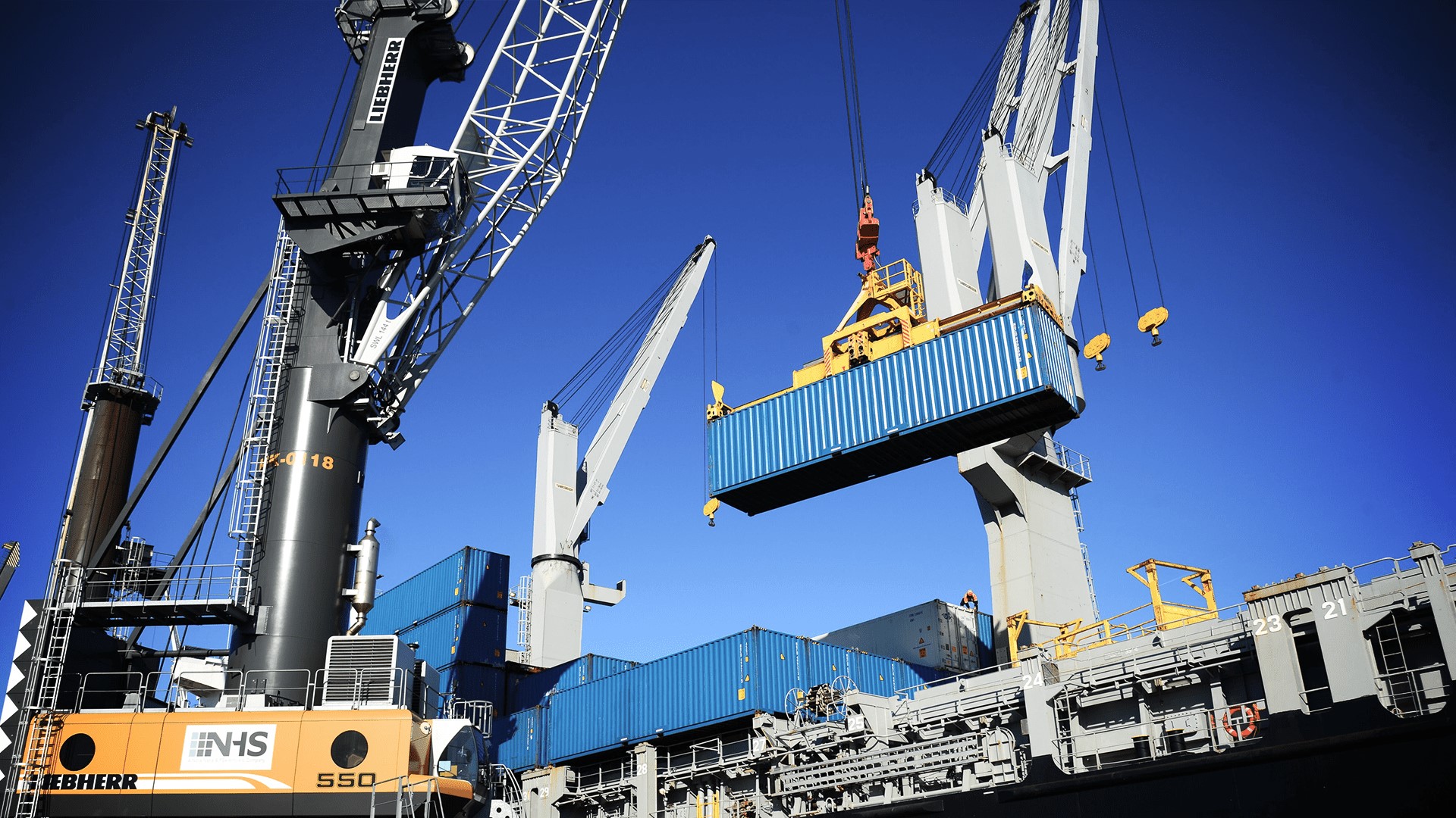 14597,14597,Stinis MHC Mobile Harbour Crane Spreader in operation,MHC-Mobile-Harbour-Crane-Spreader-operation4-desktop.jpg,562962,https://www.patersonsimons.com/wp-content/uploads/2024/05/MHC-Mobile-Harbour-Crane-Spreader-operation4-desktop.jpg,https://www.patersonsimons.com/products/spreaders/stinis/mhc-mobile-harbour-crane-spreader-operation4-desktop/,MHC-Mobile-Harbour-Crane-Spreader-operation4-desktop,7,MHC-Mobile-Harbour-Crane-Spreader-operation4-desktop,,mhc-mobile-harbour-crane-spreader-operation4-desktop,inherit,14204,2024-07-25 12:25:51,2024-07-25 12:27:27,0,image/jpeg,image,jpeg,https://www.patersonsimons.com/wp-includes/images/media/default.png,1920,1080